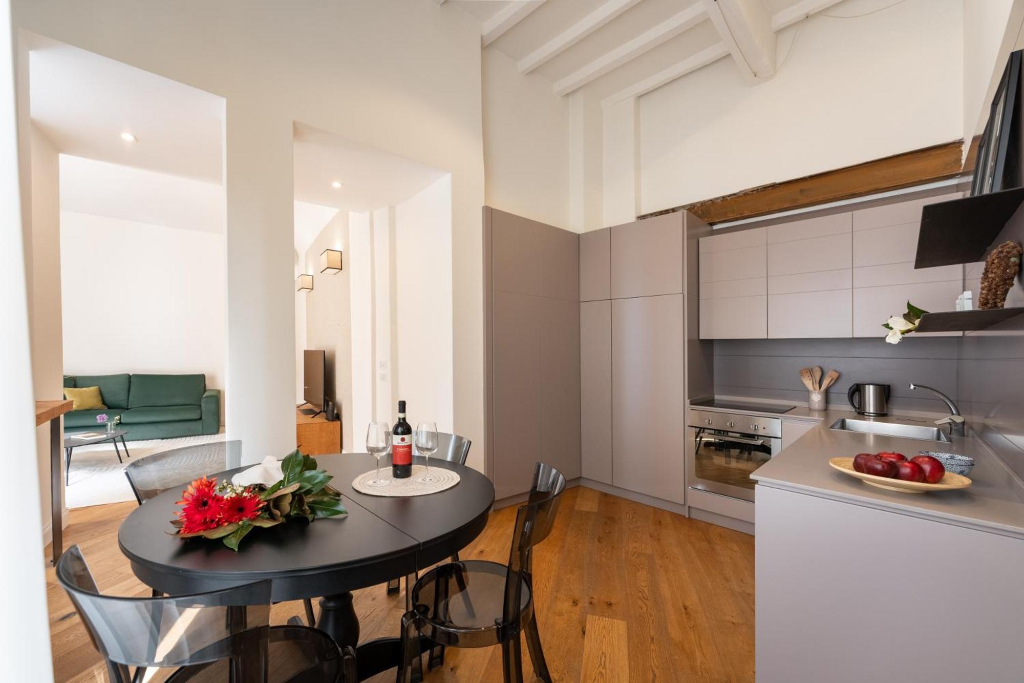 Tg - One Bedroom Luxury Apartment In The Fashion District Флоренция Экстерьер фото